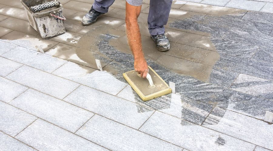 Professional residential roofers in Girard, OH